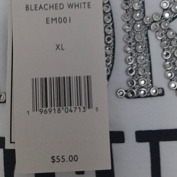 Shirt - Picture 3 of 3